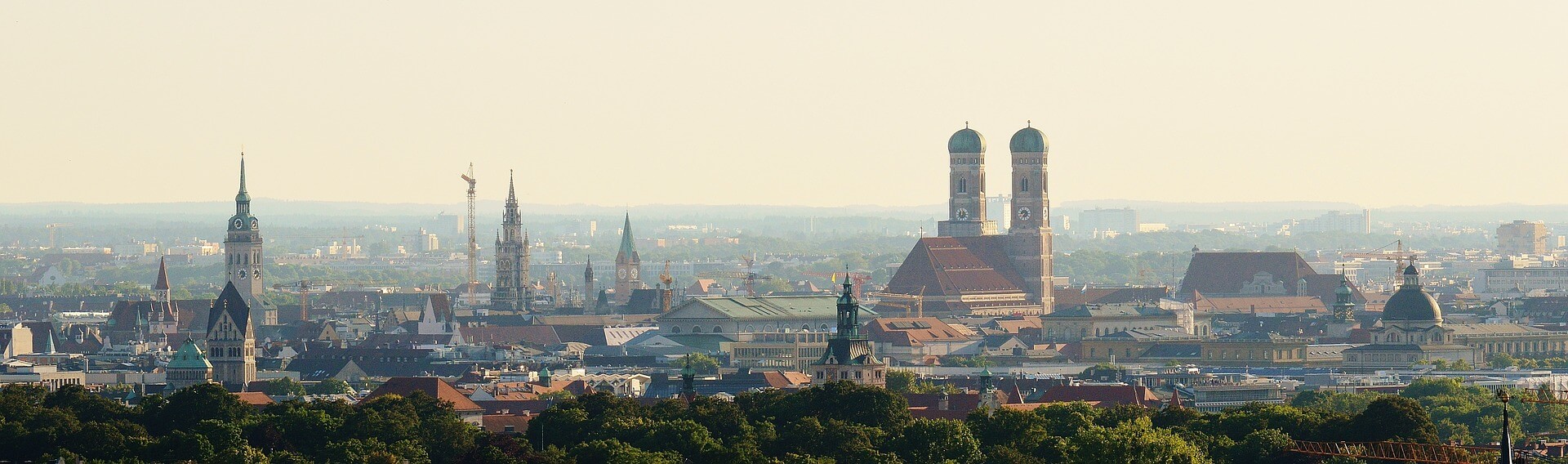 Blick auf München, Standort der NEURES Akademie